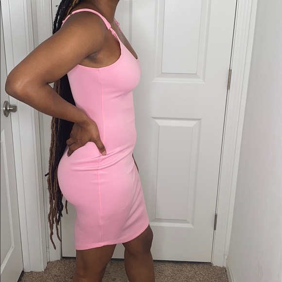 PINK BODYCON MIDI DRESS - Picture 2 of 4